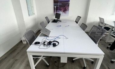 OFICINA  EN ARRIENDO LA  CASTELLANA