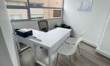 OFICINA  EN ARRIENDO LA  CASTELLANA
