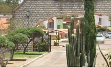CVB (EMB) CASA EN VENTA EN RESID HDA QRO