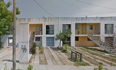 CASA DE RECUPERACIÓN BANCARIA EN CALLE AV PASEO DE LAS ROSAS, COL. JARDINES DEL SOL, BAHÍA DE BANDERAS, NAYARÍT. ¡NO SE ACEPTAN CRÉDITOS!
