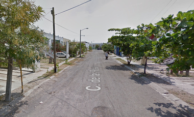 CASA DE RECUPERACIÓN BANCARIA EN CALLE AV PASEO DE LAS ROSAS, COL. JARDINES DEL SOL, BAHÍA DE BANDERAS, NAYARÍT. ¡NO SE ACEPTAN CRÉDITOS!