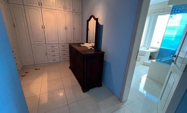 casa frente al mar de venta en portoviejo crucita Y/T