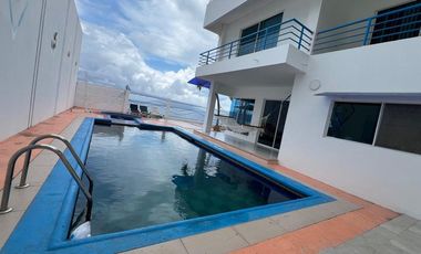 casa frente al mar de venta en portoviejo crucita Y/T