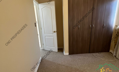 EN VENTA CASA AMPLIA EN CONDOMINIO VALLE LOA.