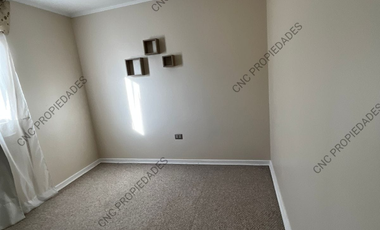 EN VENTA CASA AMPLIA EN CONDOMINIO VALLE LOA.