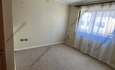EN VENTA CASA AMPLIA EN CONDOMINIO VALLE LOA.