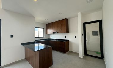 RENTO CASA EN BOCA DEL RIO, VER (SIN MUEBLES)