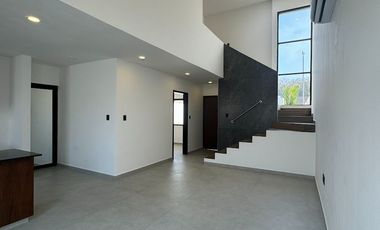 RENTO CASA EN BOCA DEL RIO, VER (SIN MUEBLES)