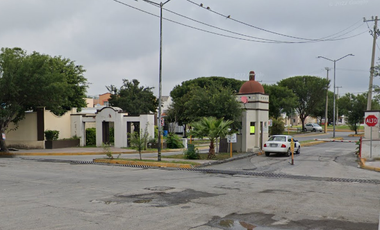CASA EN REMATE, EN EXHACIENDA SANTA ROSA
