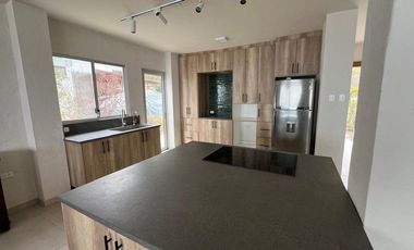 casa de venta en manta zona santa marianita Y/T