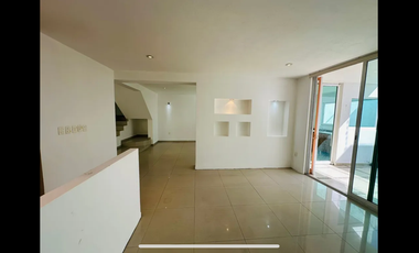 CASA EN VENTA EN LA ESTANCIA