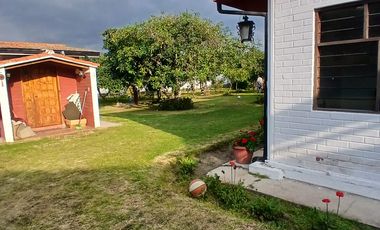 VENDO QUINTA PUEMBO