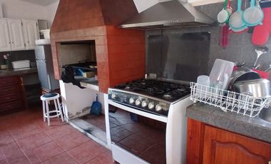 VENDO QUINTA PUEMBO