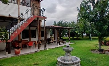 VENDO QUINTA PUEMBO