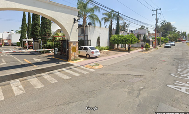 CASA DE OPORTUNIDAD EN TLAQUEPAQUE DE REMATE BANCARIO FRACCIONAMIENTO LOS OLIVOS 2 TLAQUEPAQUE