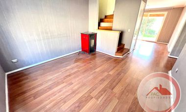 Tu nuevo hogar te espera! Con amplio patio y en condominio.
