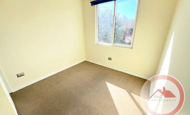 Tu nuevo hogar te espera! Con amplio patio y en condominio.