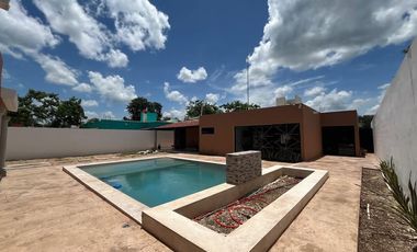 Renta de casa de un piso en Baspul, tres recámaras con PANELES SOLARES