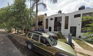 OPORTUNIDAD!! Casa Adjudicada en Remate Bancario, Paseo del Pedregal, Tonala, Jalisco