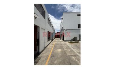 Venta De Local Comercial Y/O Terreno Urb San Juan Bautista Villa