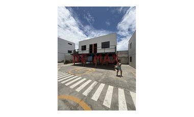 Venta De Local Comercial Y/O Terreno Urb San Juan Bautista Villa