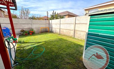 Impecable casa en microbarrio residencial