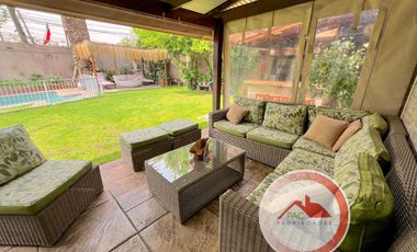 Amplio terreno, casa venta 4 dormitorios, cerca mall Plaza norte