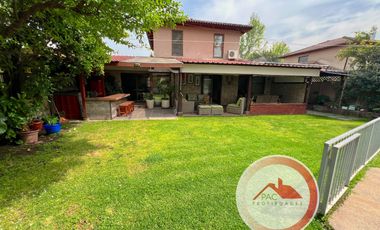 Amplio terreno, casa venta 4 dormitorios, cerca mall Plaza norte