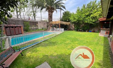 Amplio terreno, casa venta 4 dormitorios, cerca mall Plaza norte