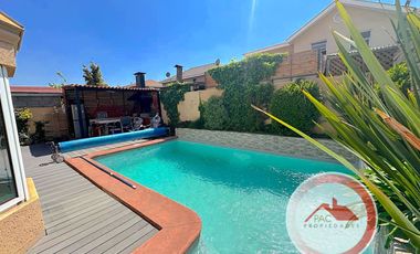 Preciosa y amplia casa con piscina, Valle lo Campino
