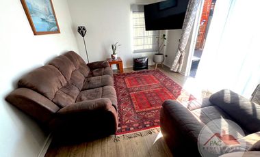 Casa venta 4 dormitorios, quincho y piscina, cocina ampliada y remodelada, Valle lo Campino