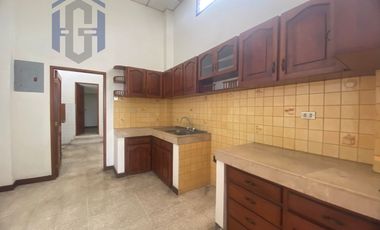 Oficinas, consultorios o departamentos en alquiler cerca a la Universidad de Guayaquil