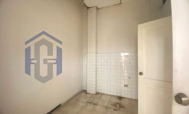 Oficinas, consultorios o departamentos en alquiler cerca a la Universidad de Guayaquil