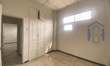 Oficinas, consultorios o departamentos en alquiler cerca a la Universidad de Guayaquil