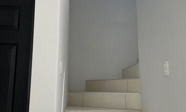 CASA EN RENTA FRACC TOSSÁ RESIDENCIAL