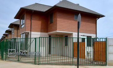 VENDEMOS Hermosa Casa semi nueva en excelente Villa