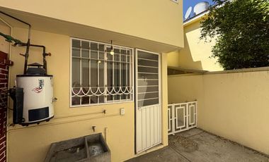 Casa en RENTA Santa María de Las Rosas Toluca