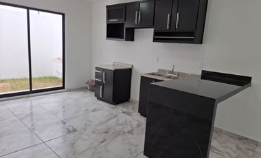 VENDO CASA DE UN NIVEL EN FRACCIONAMIENTO CON VIGILANCIA