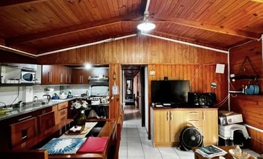 Casa En Venta Con Galpón 510m2, La Granja.