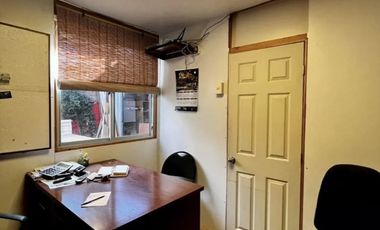 Casa En Venta Con Galpón 510m2, La Granja.