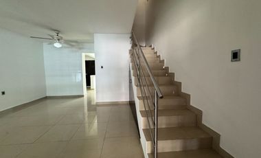 VENDO CASA EN BOCA DEL RIO