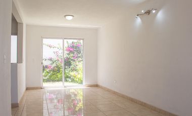 CASA 3 RECAMARAS EN CUAUTLANINGO