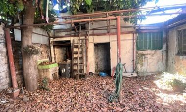 Casa En Venta, 2 Dorm. Sector, 5 De Abril, Estación Central
