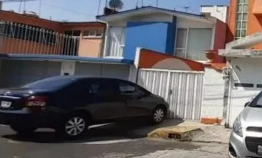 URGENTE VENDO CASA EN PORTALES SUR