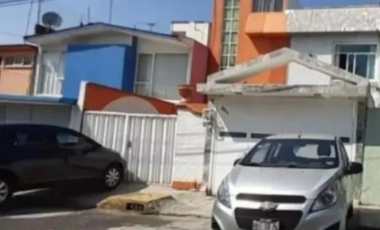 URGENTE VENDO CASA EN PORTALES SUR