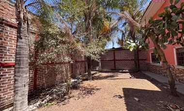 CASA EN VENTA EN LA PIEDRERA - EL SALTO