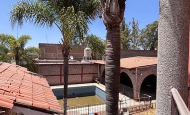 CASA EN VENTA EN LA PIEDRERA - EL SALTO