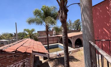 CASA EN VENTA EN LA PIEDRERA - EL SALTO