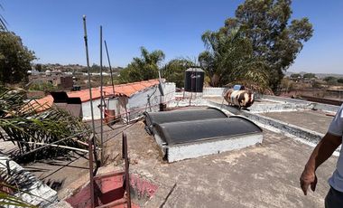 CASA EN VENTA EN LA PIEDRERA - EL SALTO
