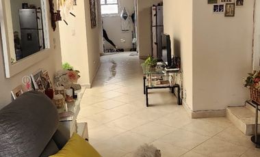 VENDO CASA EN ITAGUI BARRIO SIMON BOLIVAR PISO Y 3